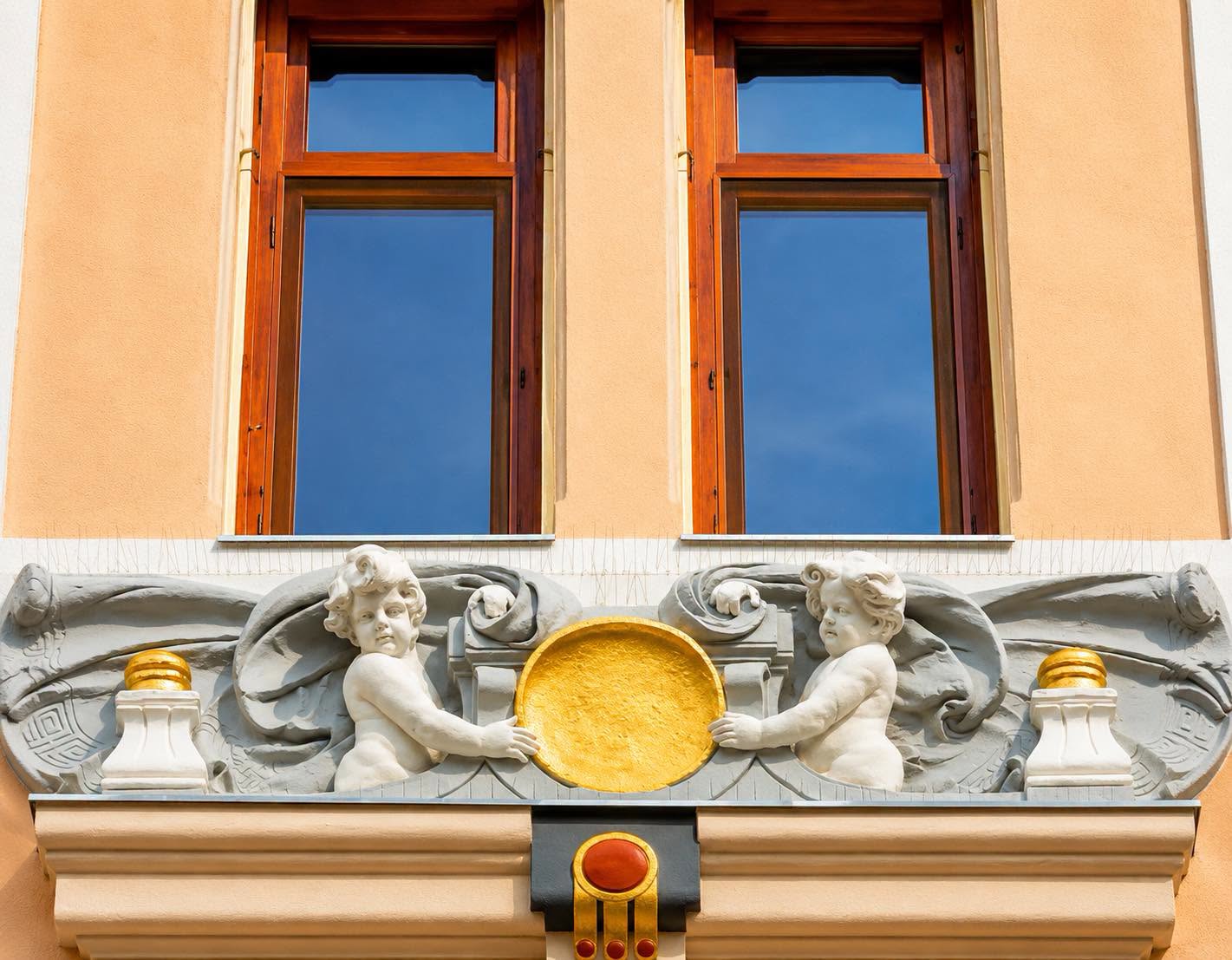 Palatul Jakab Klein și Miklós Frecot