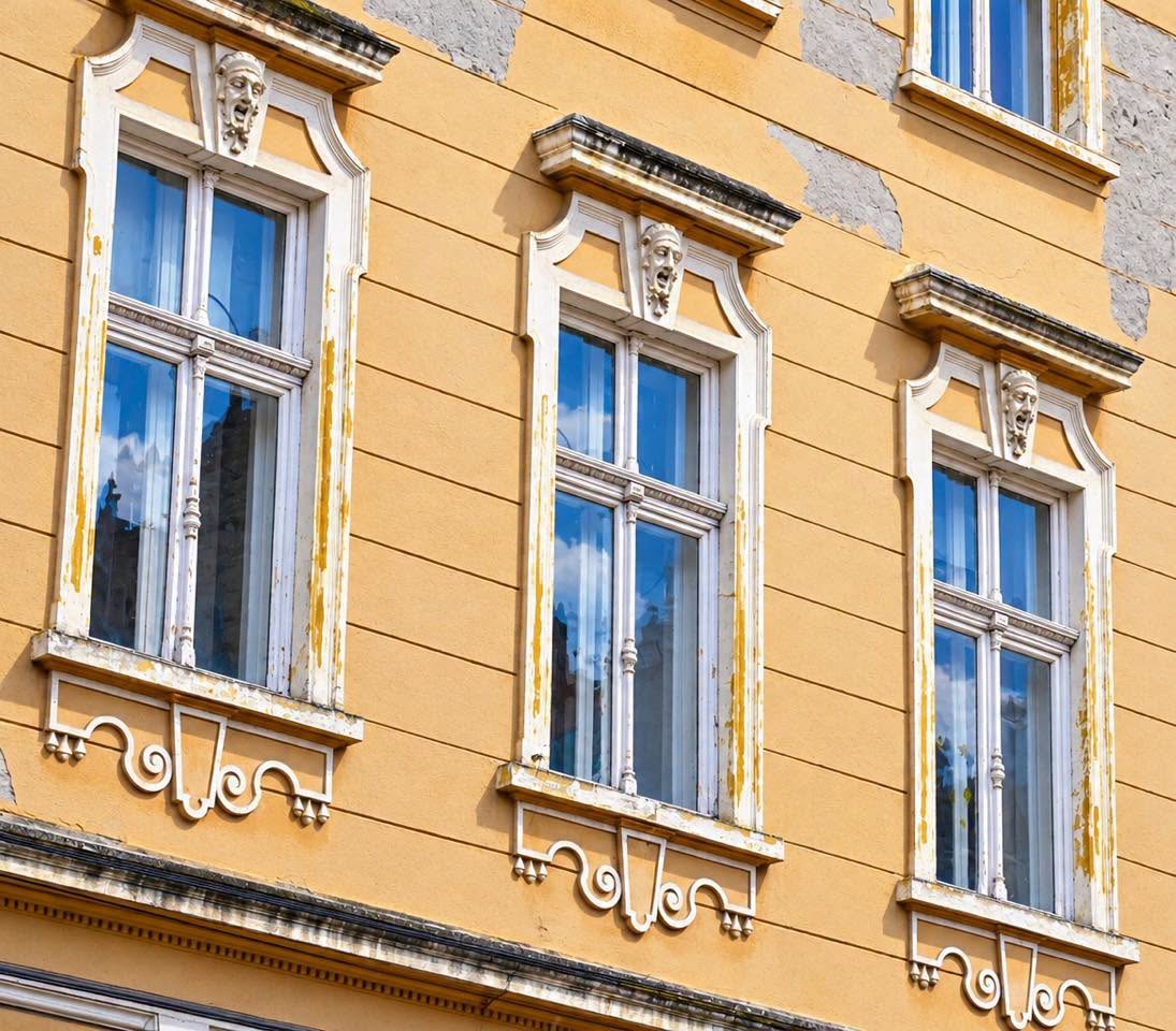 Palatul Georg Ladstätter