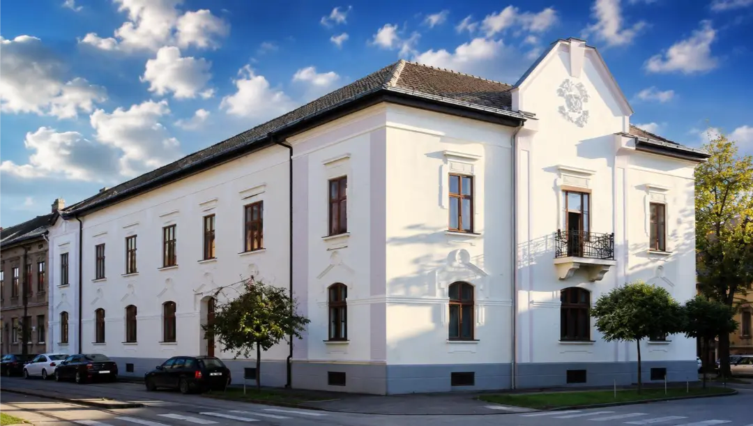 O clădire discretă, dar elegantă din vechiul Elisabetin