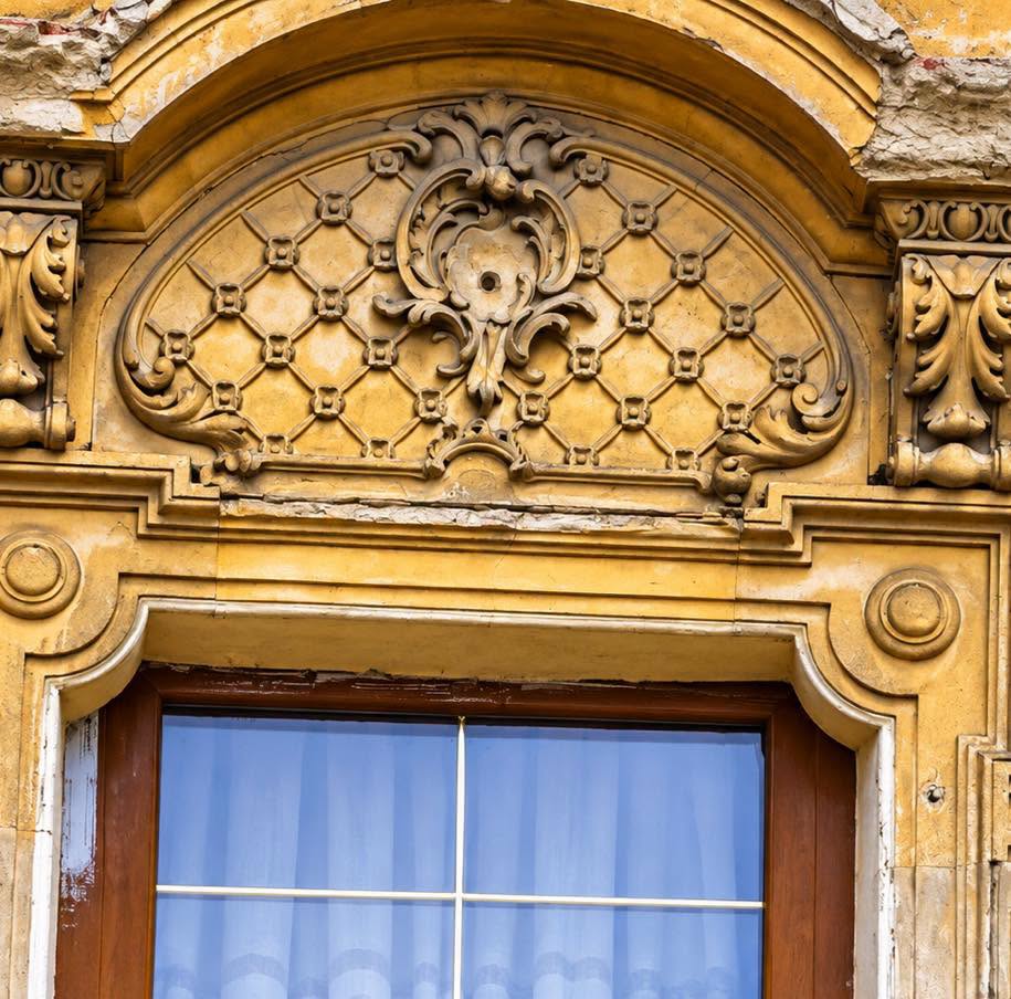 Casa din Piața Romanilor nr. 12