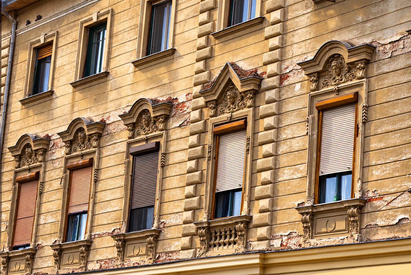 Casa din Piața Nicolae Bălcescu nr. 1