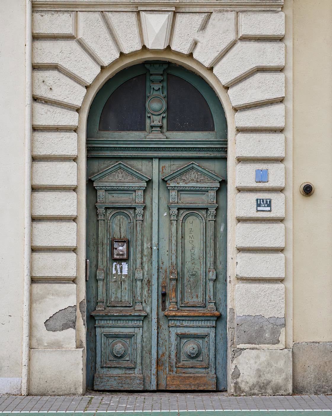 Casa din Piața Nicolae Bălcescu nr. 1