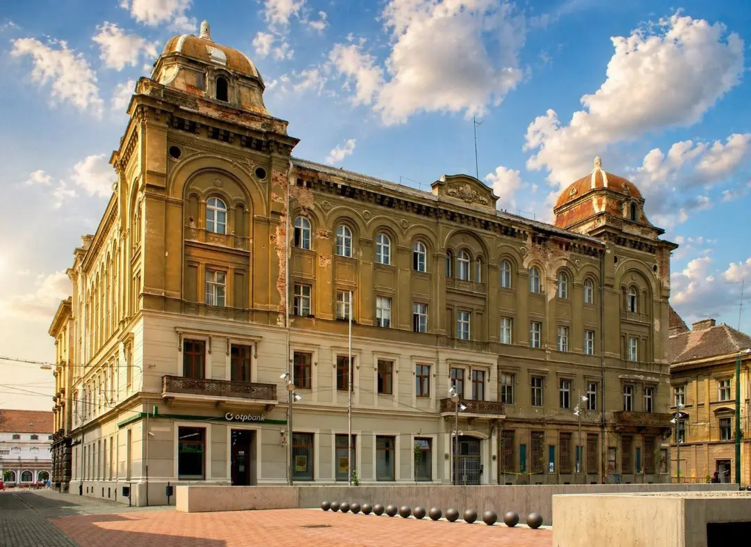 Palatul Casei de Economii din Piața Sfântul Gheorghe