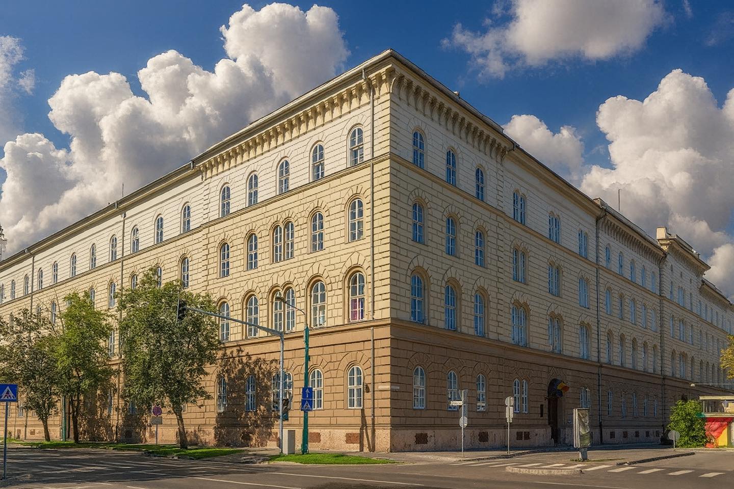 Palatul Dicasterial