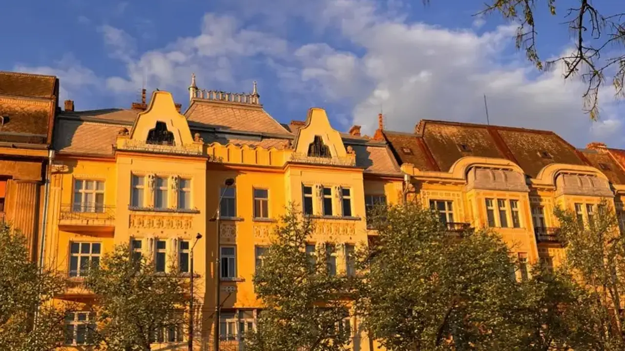 Palatul Jenő Klein – eleganța unei epoci care a schimbat orașul