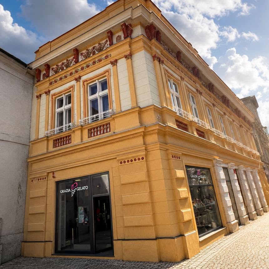 Casa cu Flori
