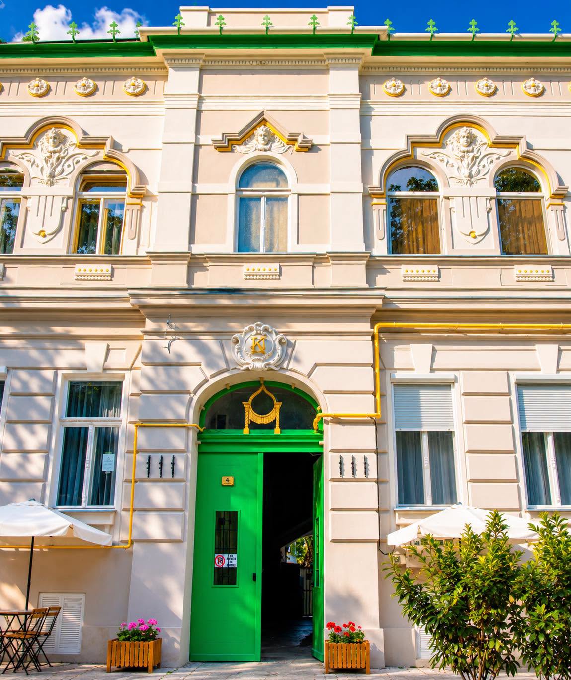 Casa din Strada Miron Costin nr. 4