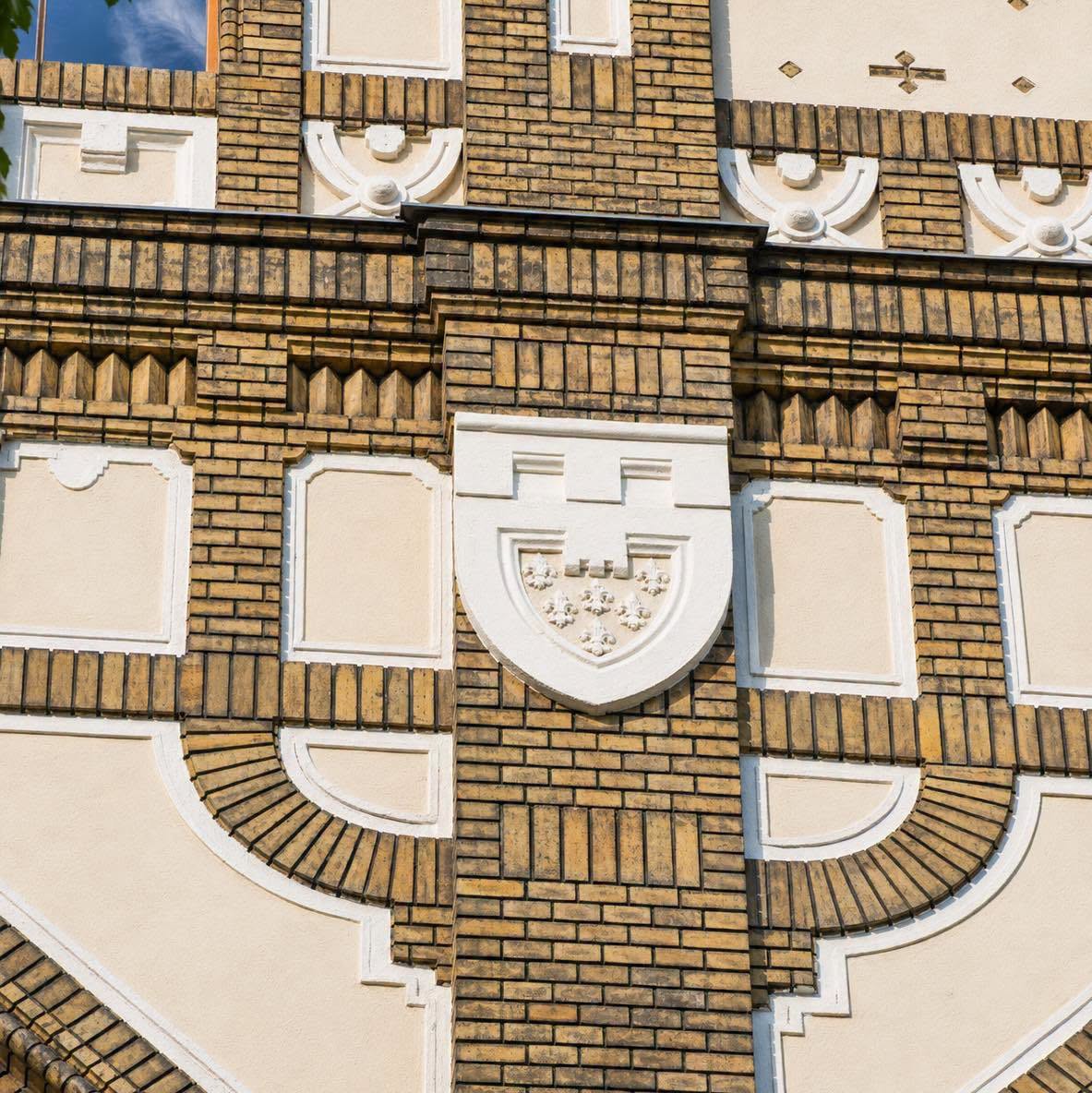 Colegiul Național Pedagogic „Carmen Sylva”