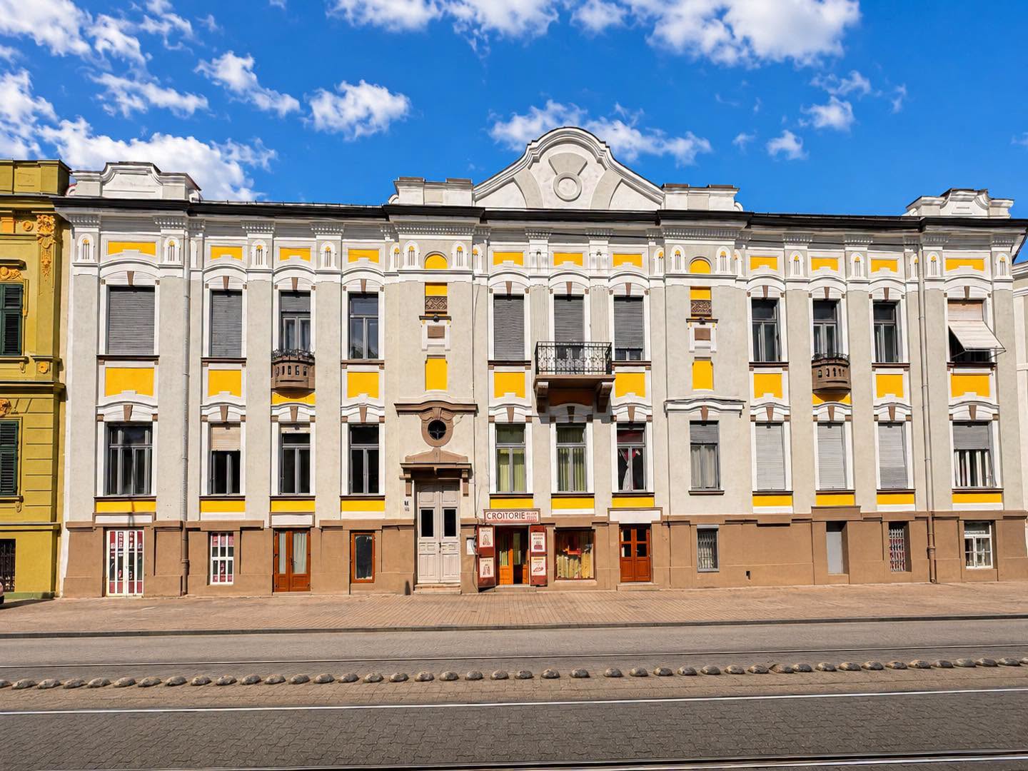 Casa Ernő Neuhausz