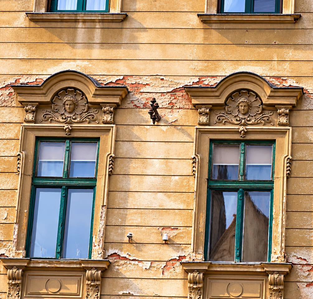 Casa din Piața Nicolae Bălcescu nr. 1