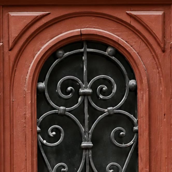 Casa din Piața Romanilor nr. 12