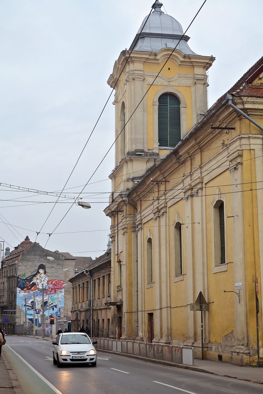 Piața 700
