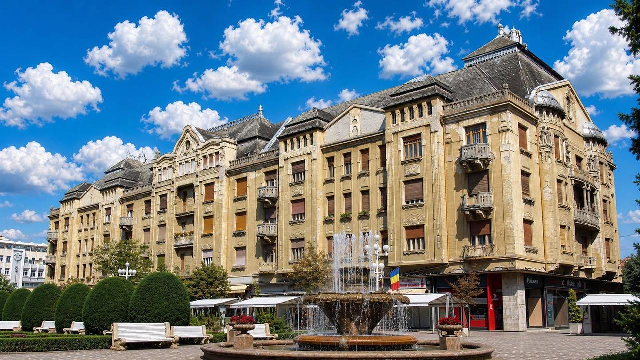 Palatul Jakab Löffler și fiii – povestea celor 3 intrări din Piața Victoriei