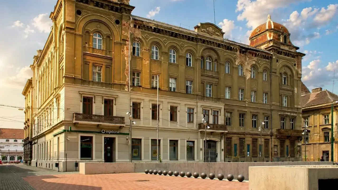 Palatul Casei de Economii din Piața Sfântul Gheorghe