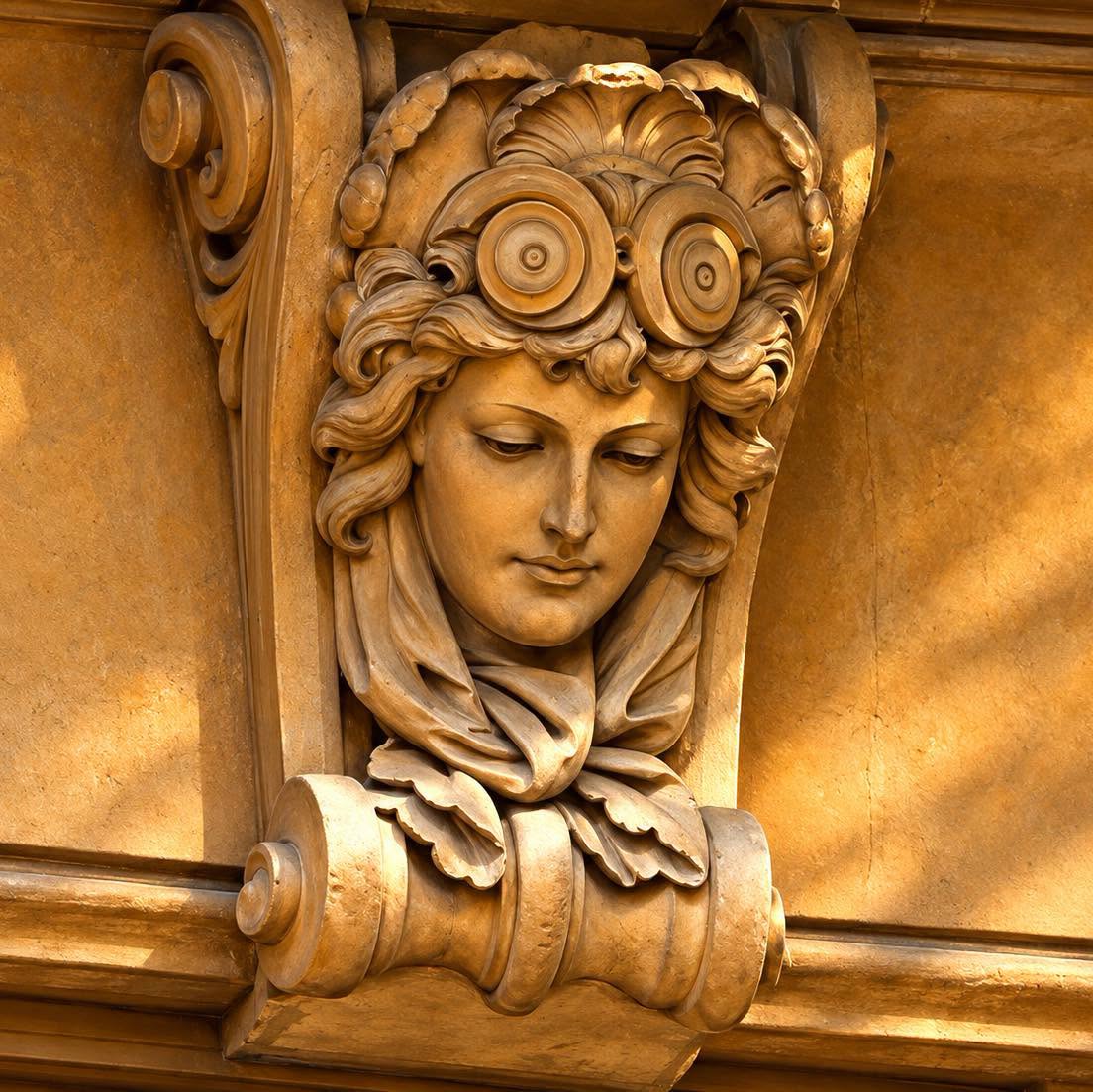 Casa de pe strada Profesor Dionisie Linția nr. 2