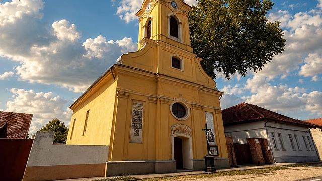 Biserica Romano-Catolică „Sfântul Rochus” din Freidorf